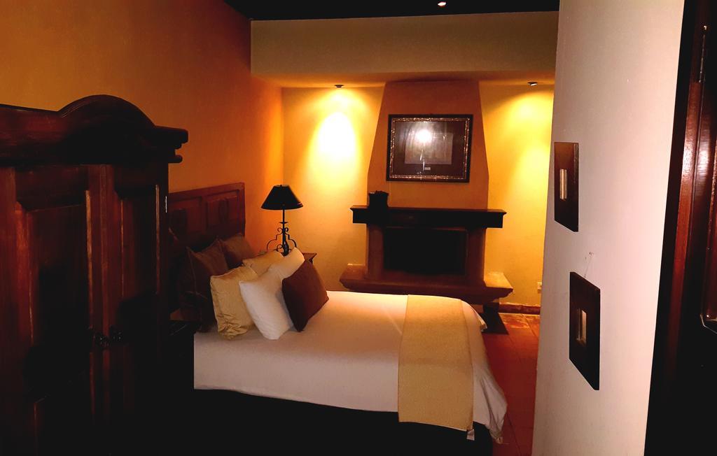 La Casa De Don Pedro Hotel Antigua ภายนอก รูปภาพ