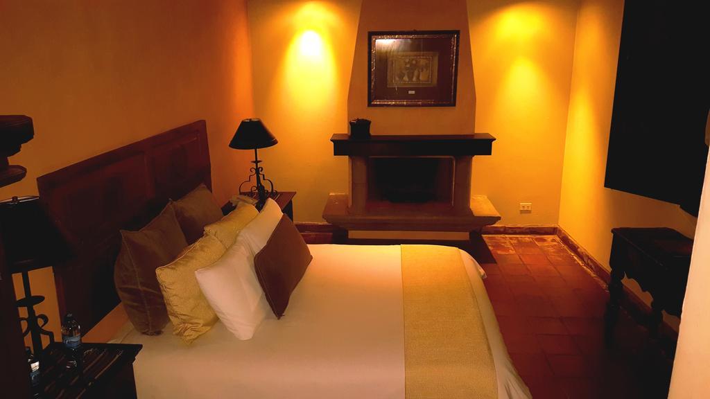 La Casa De Don Pedro Hotel Antigua ภายนอก รูปภาพ